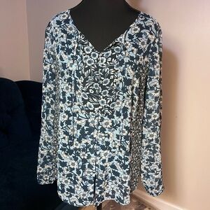 J. Jill Blue Floral Long Sleeve Blouse